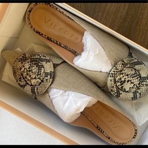 Vicenza Snake/Beige dressy/casual Slide-on Flats